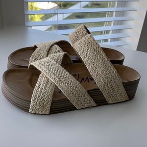 Women’s sandals